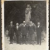 Michael Harz Album beige-grün Bild 4006 vlnr. Willi Etz, Karl Holtmann, NN, Jakob Harz, Wilhelm Gehm