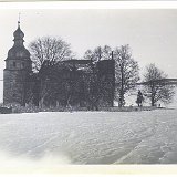 Bild1758 27.1.1929 Aufnahme Philipp Bretz. St. Peter auf dem Berg (Bleidenstadt) mit Einfriedung des Totenhofes.